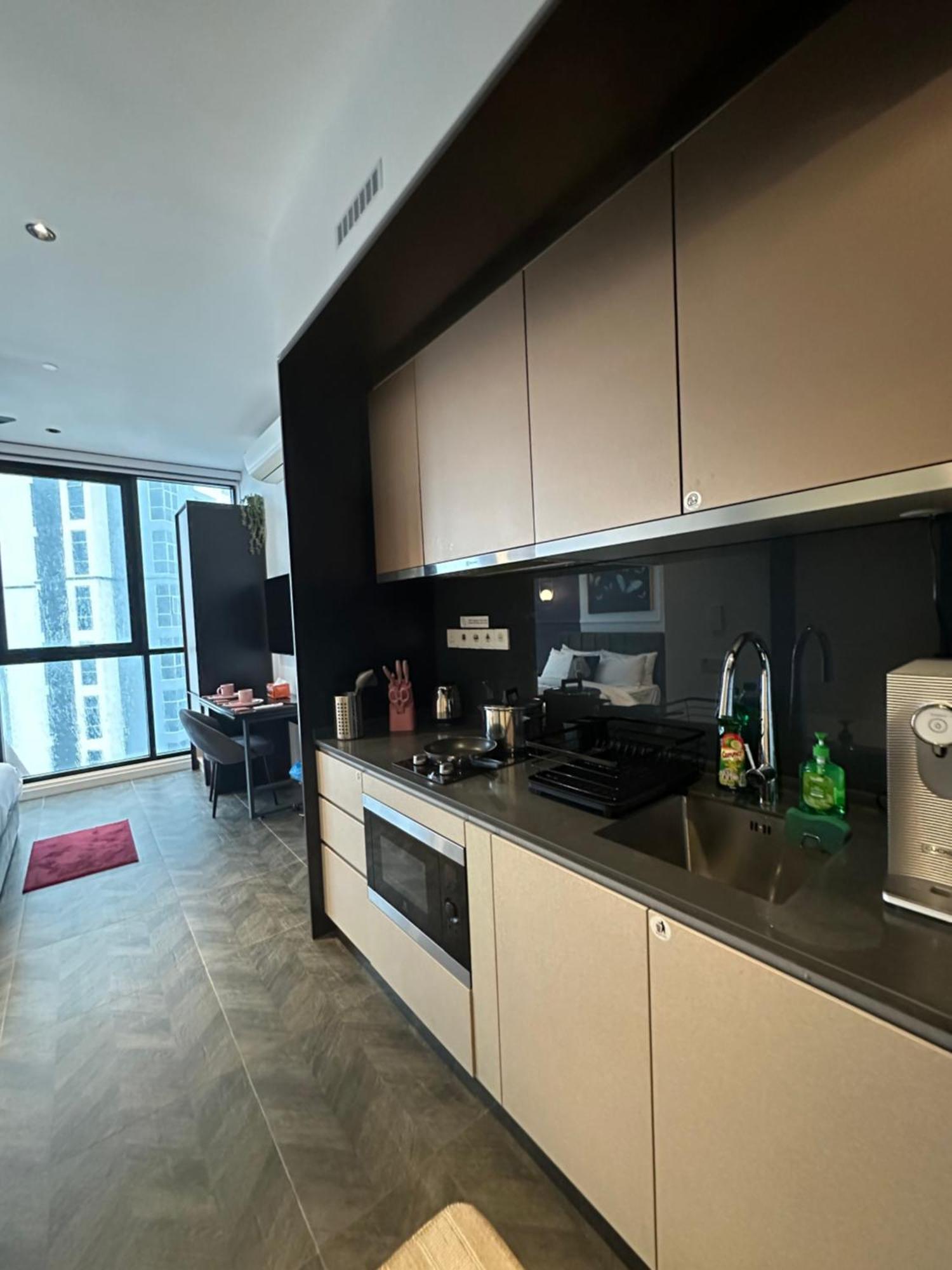 Skyline Homes By Scarletz Suites Klcc Kuala Lumpur Luaran gambar