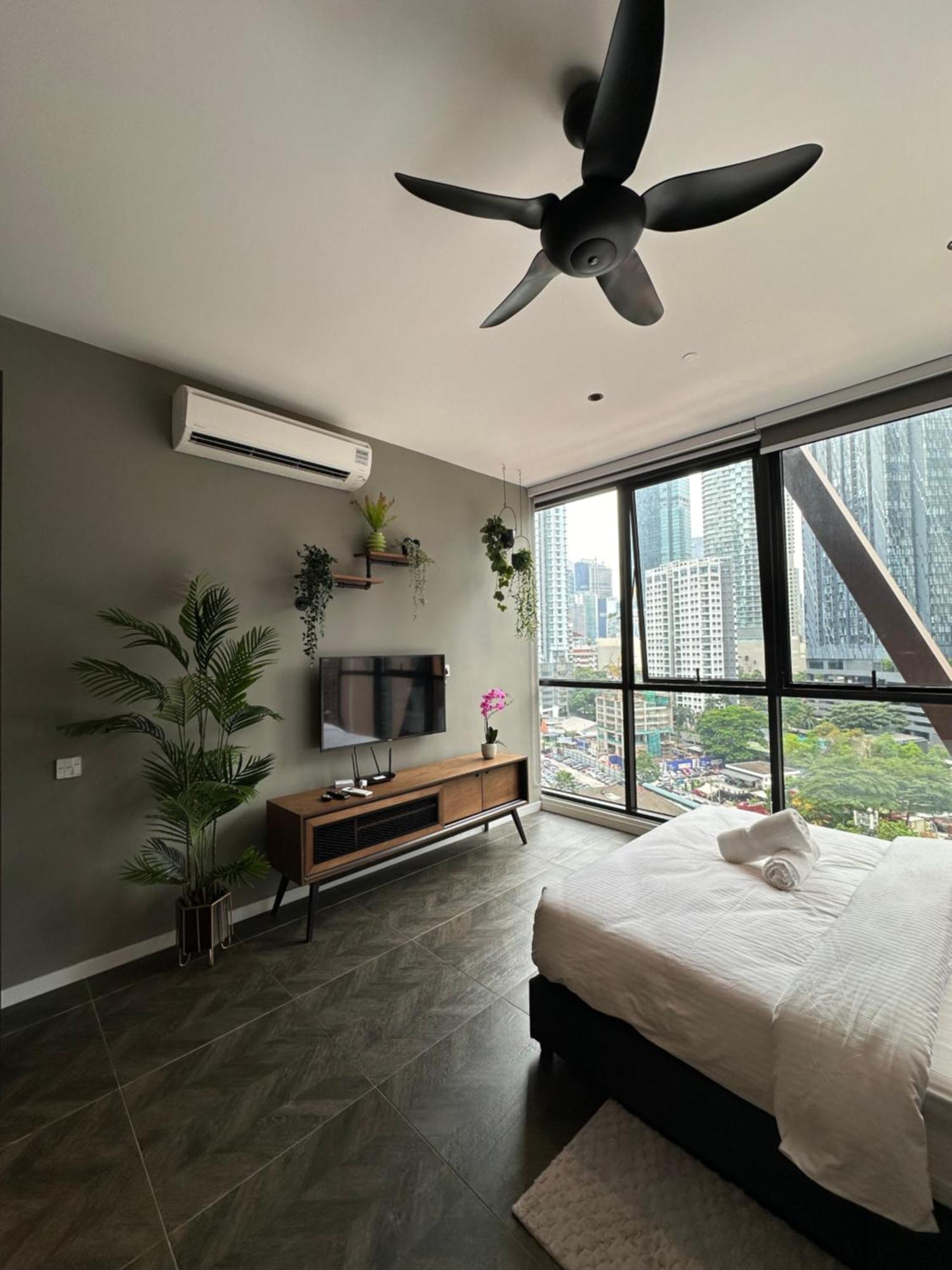 Skyline Homes By Scarletz Suites Klcc Kuala Lumpur Luaran gambar