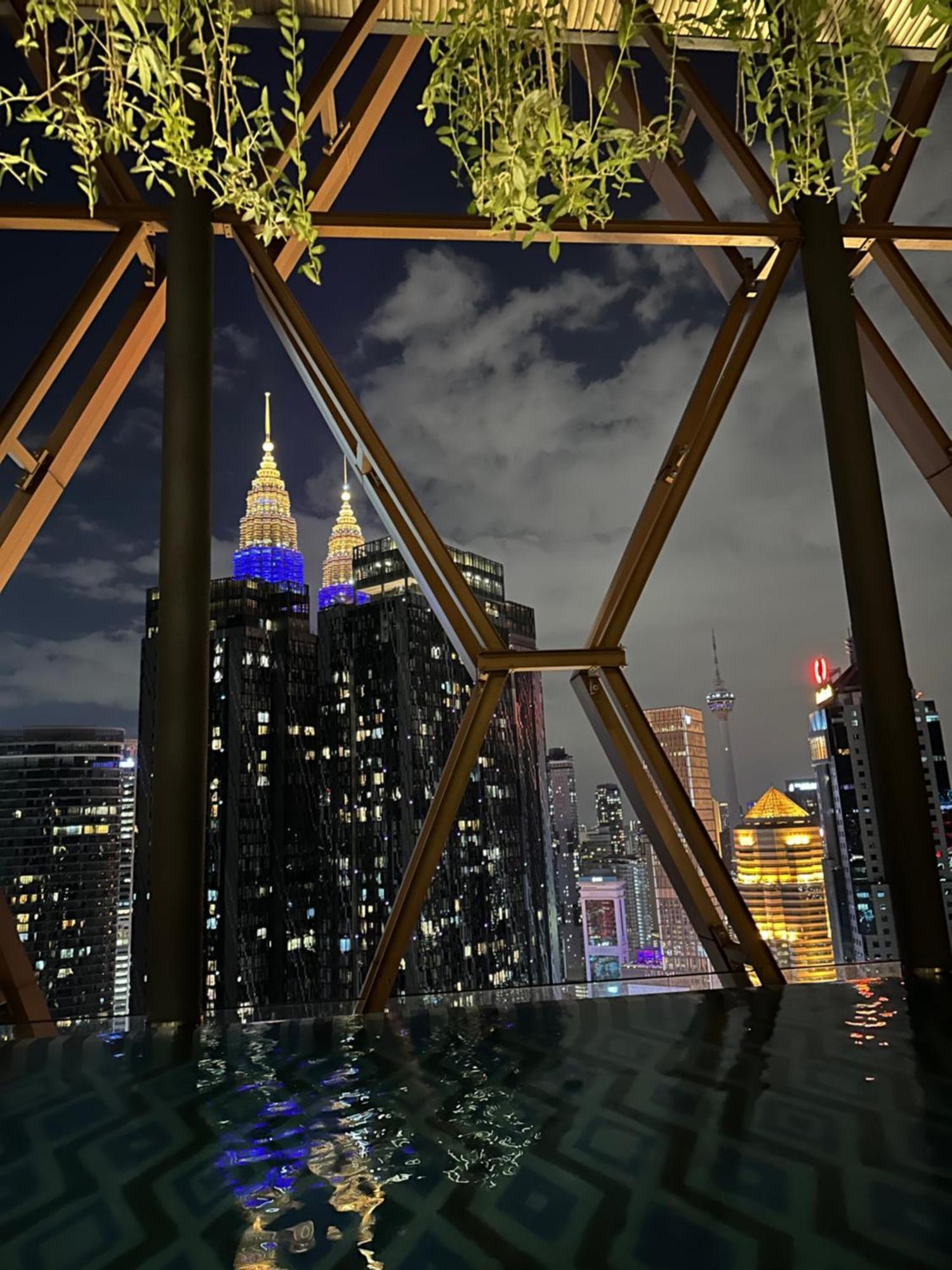 Skyline Homes By Scarletz Suites Klcc Kuala Lumpur Luaran gambar